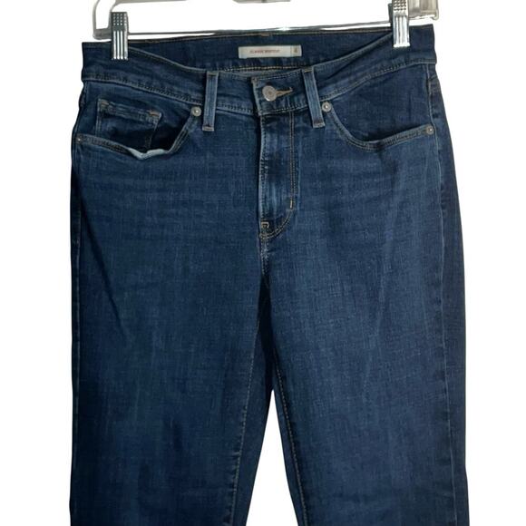 Levi’s Classic Bootcut Jeans Women’s Size 4 Dark Wash Mid Rise Stretch Denim - Picture 2 of 7
